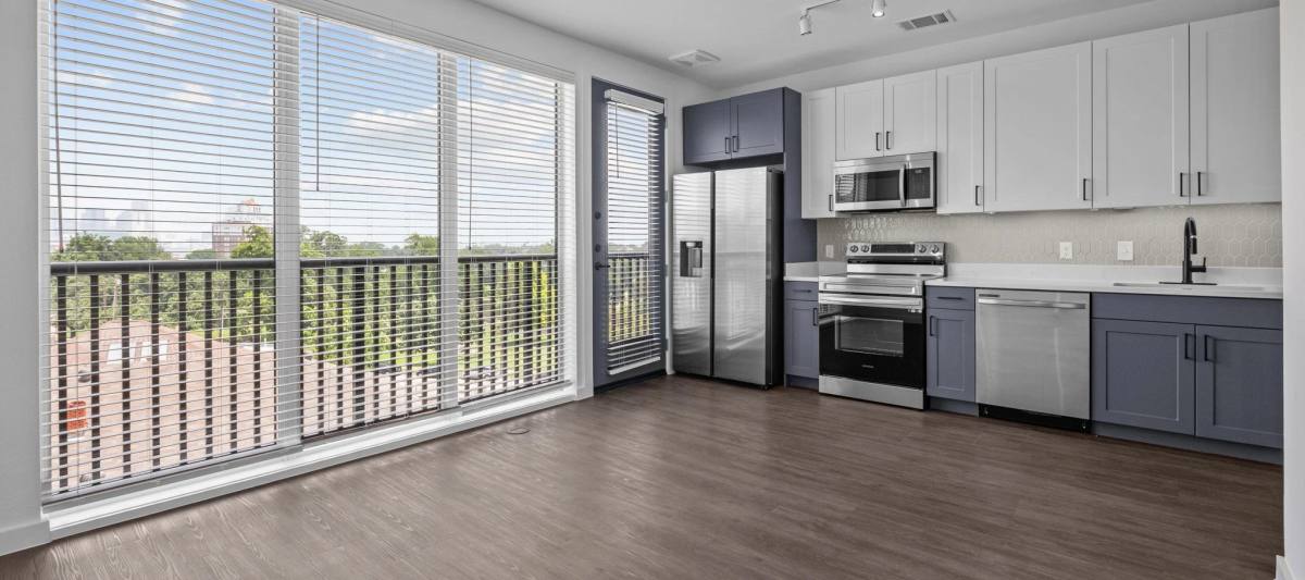 Apartment for rent at 1100 N Zang Blvd #503, Dallas, TX 75203