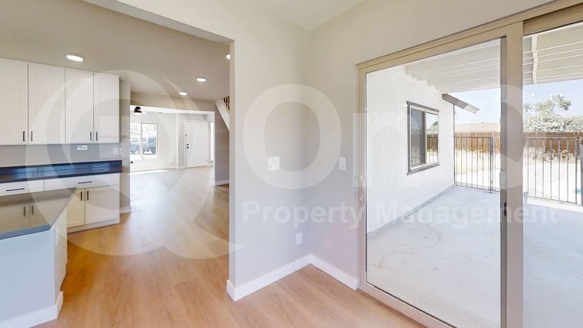 House for rent at 9459 N 64th Dr, Glendale, AZ 85302