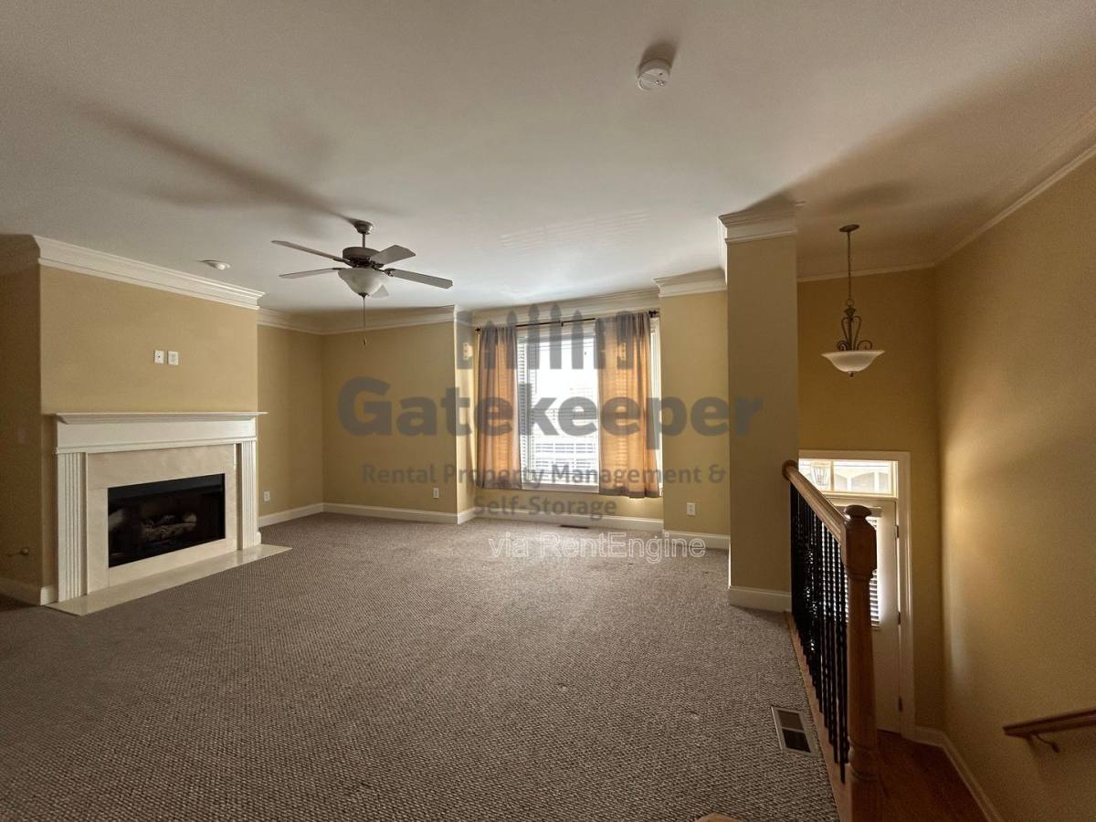 Townhouse for rent at 106 Lexington Village, Peachtree City, GA 30269