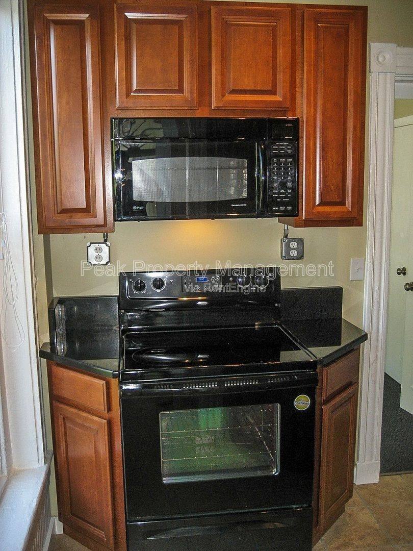 Apartment for rent at 511 Ryland St #2, Richmond, VA 23220