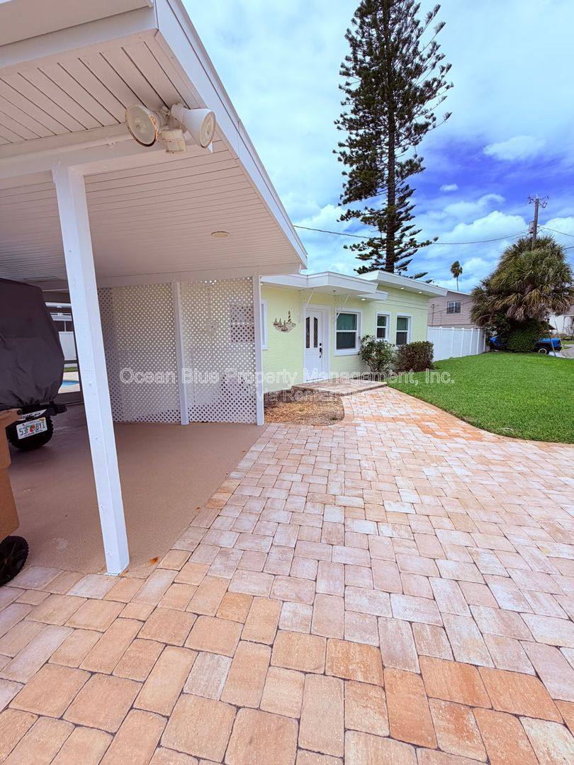 House for rent at 1000 Bay Pine Blvd, Indian Rocks Beach, FL 33785