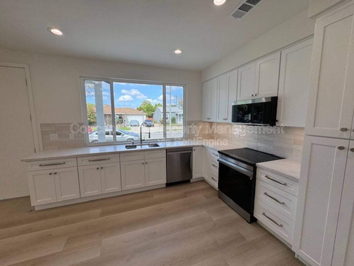 House for rent at 6168 Briercrest Ave, Lakewood, CA 90713