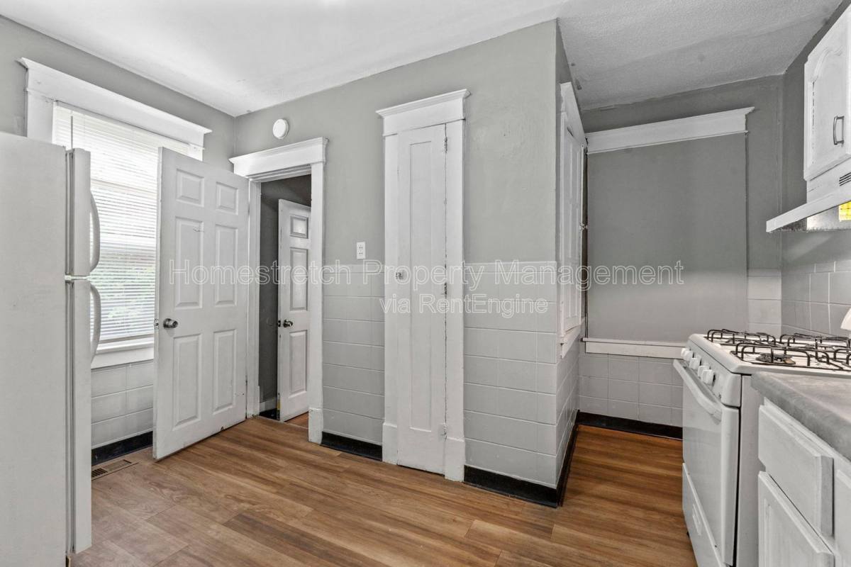 House for rent at 6705 Saint Louis Ave, Saint Louis, MO 63121