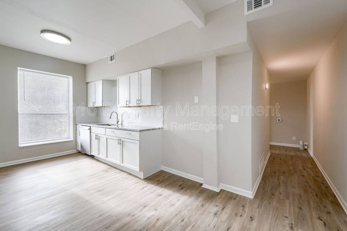 Apartment for rent at 301 Benton Blvd #3, Kansas City, MO 64124