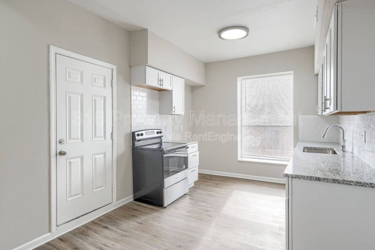 Apartment for rent at 301 Benton Blvd #3, Kansas City, MO 64124