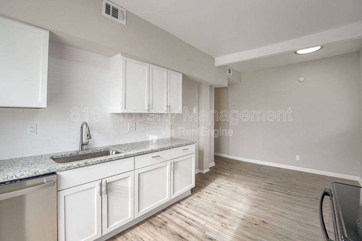 Apartment for rent at 301 Benton Blvd #3, Kansas City, MO 64124