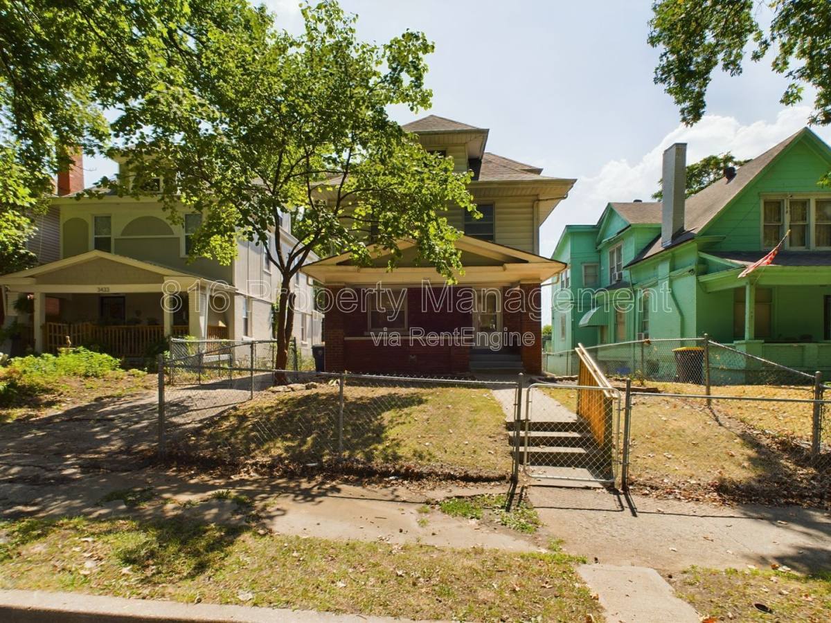 House for rent at 3429 Morrell Ave, Kansas City, MO 64123