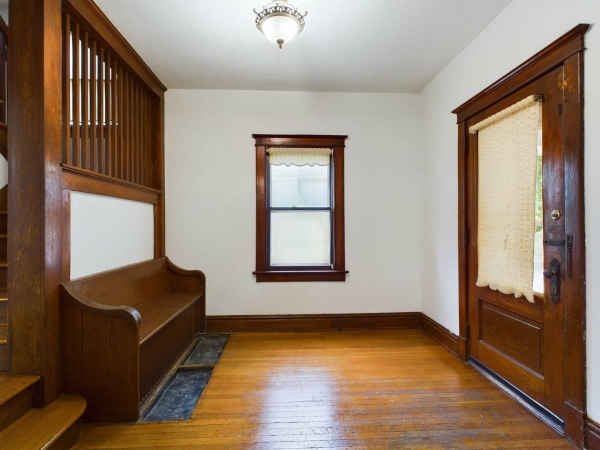House for rent at 3429 Morrell Ave, Kansas City, MO 64123