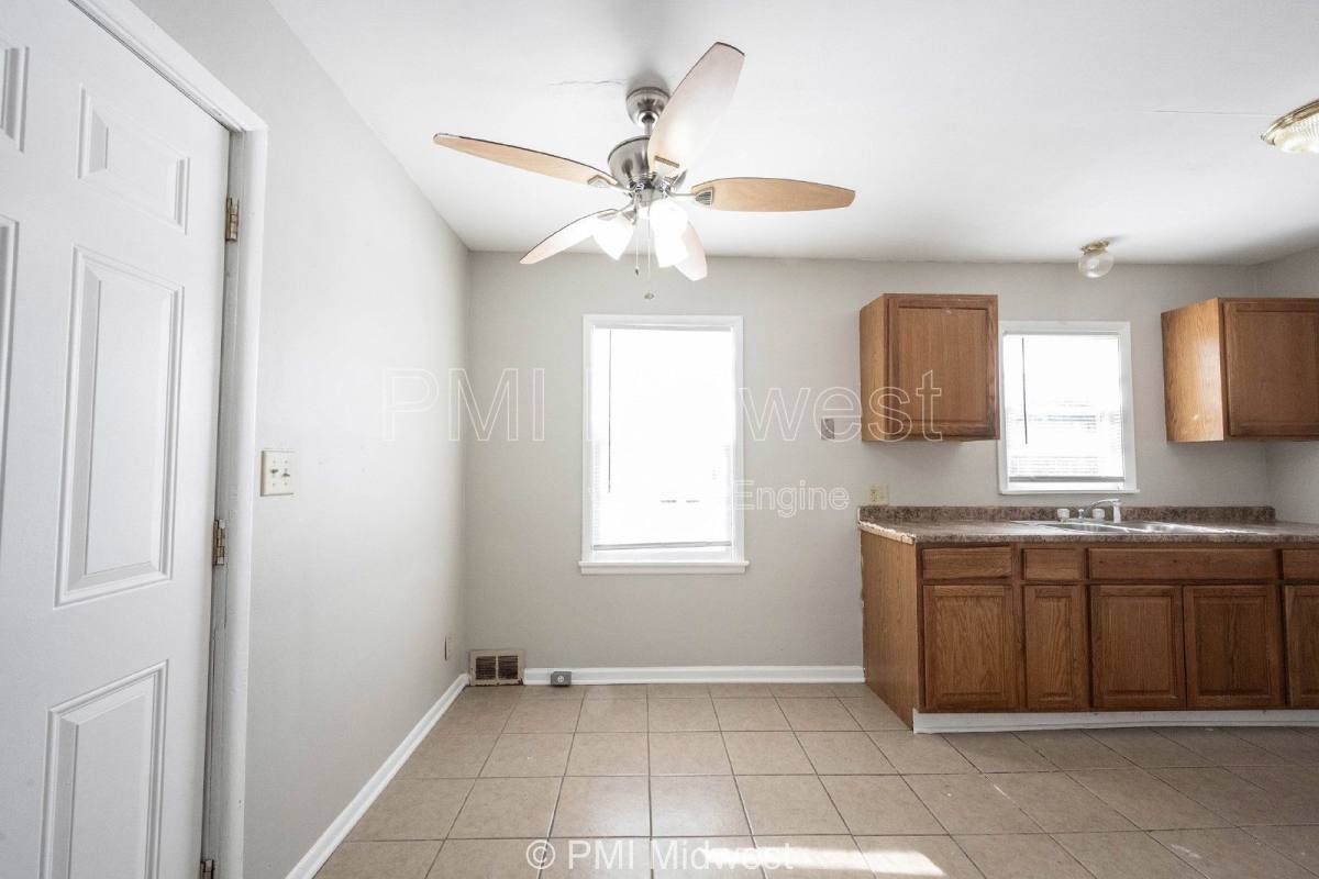 Apartment for rent at 1857 W 60th St, Indianapolis, IN 46228