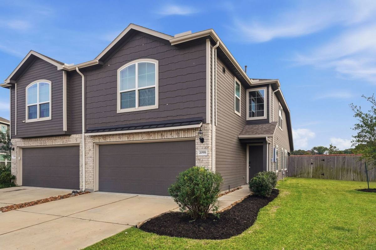 Townhouse for rent at 20551 Prairie Cypress Dr, Cypress, TX 77433