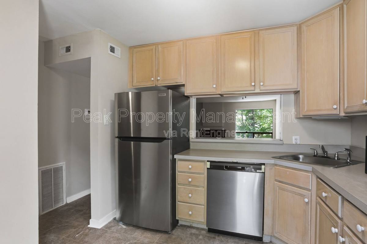 Apartment for rent at 10146 Iron Mill Rd, Richmond, VA 23235