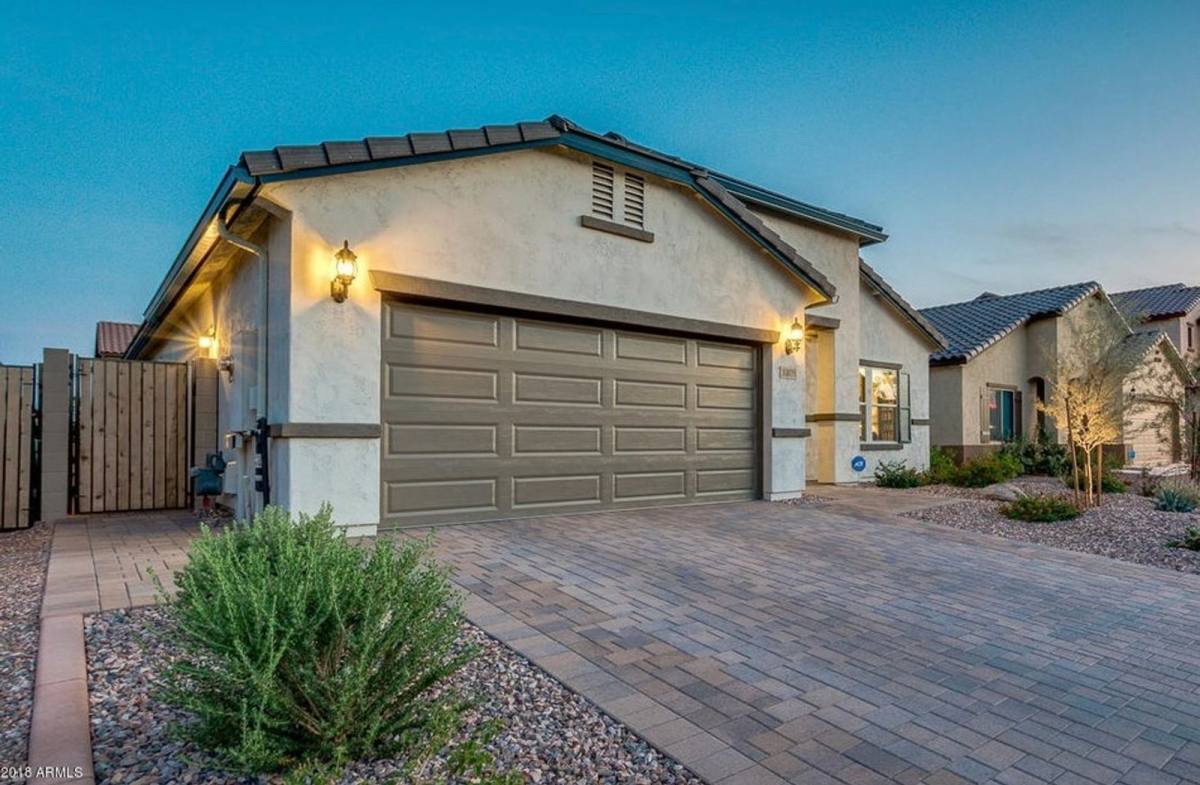 House for rent at 10819 W Swayback Pass, Peoria, AZ 85383