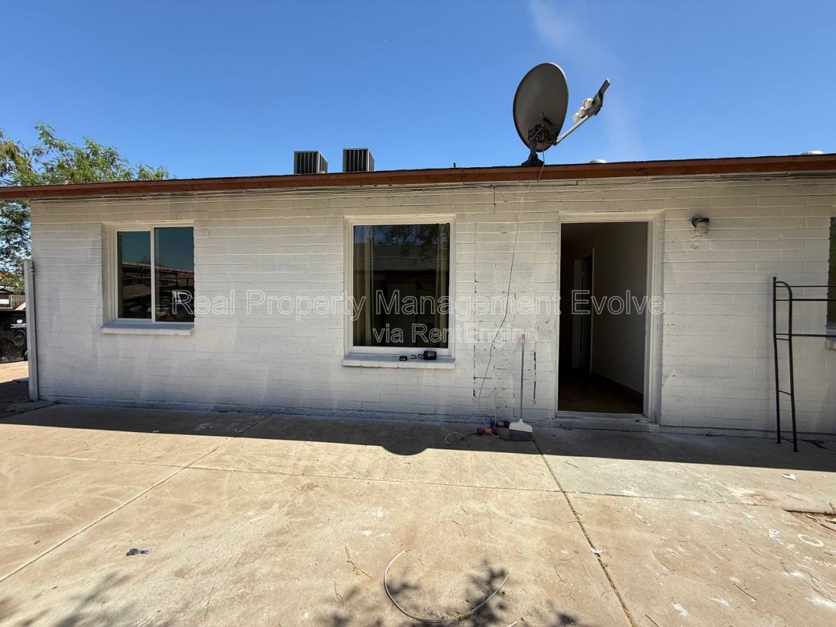 Condo for rent at 3223 W Madison St #3, Phoenix, AZ 85009