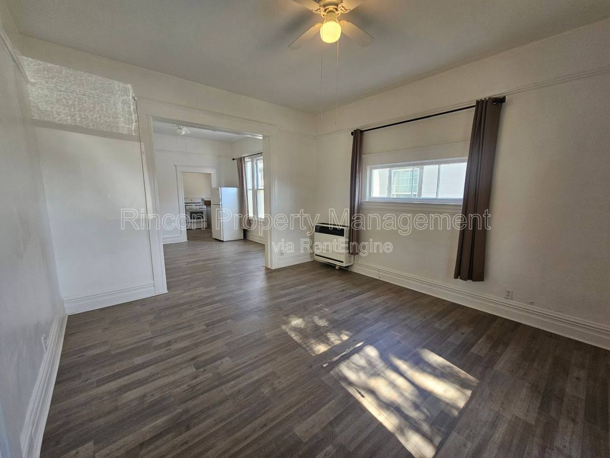 Apartment for rent at 127 S B St #1, Oxnard, CA 93030