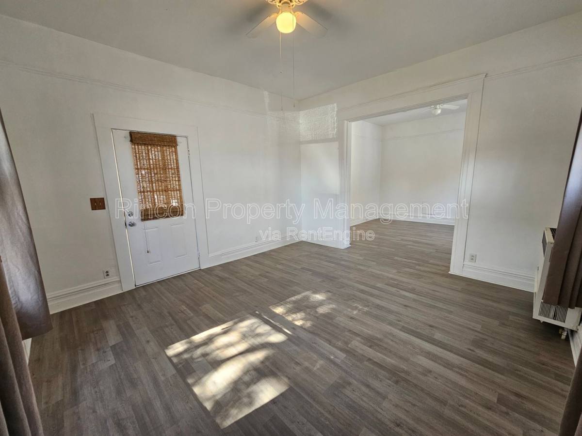 Apartment for rent at 127 S B St #1, Oxnard, CA 93030