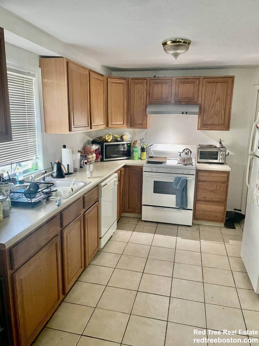 Apartment for rent at 24 Lawn St #1, Jamaica Plain, MA 02130