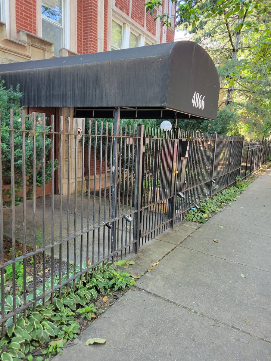 Apartment for rent at 4866 N Magnolia Ave #212, Chicago, IL 60640