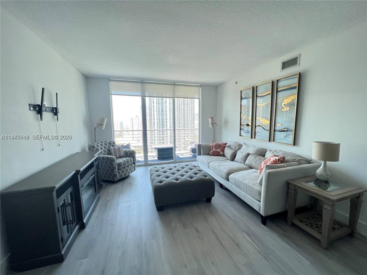 Condo for rent at 325 S Biscayne Blvd #2415, Miami, FL 33131