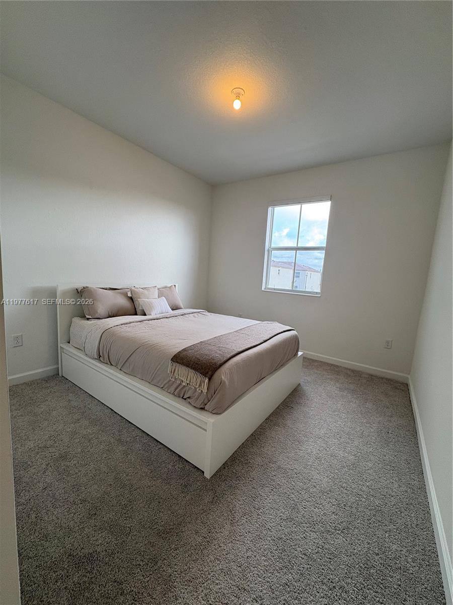Townhouse for rent at 2409 SE 28th St, Homestead, FL 33035
