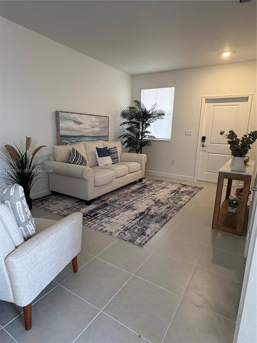 Townhouse for rent at 2409 SE 28th St, Homestead, FL 33035