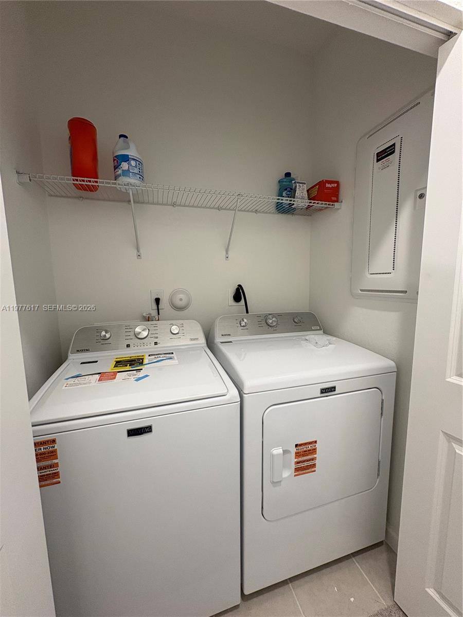 Townhouse for rent at 2409 SE 28th St, Homestead, FL 33035