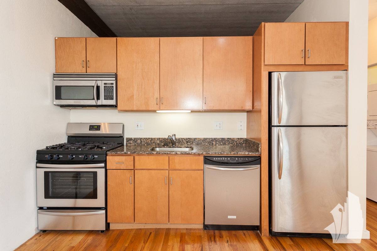 Condo for rent at 630 S Franklin St #513, Chicago, IL 60607