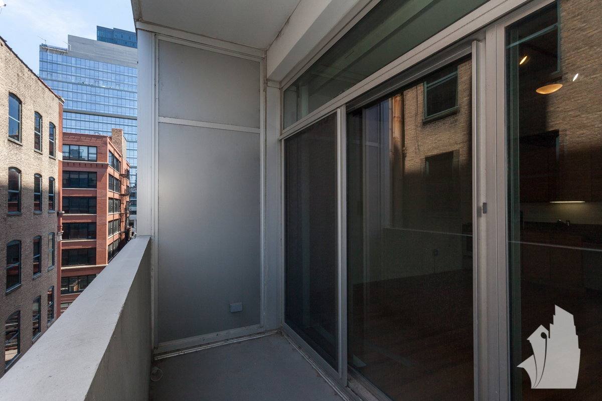 Condo for rent at 630 S Franklin St #513, Chicago, IL 60607