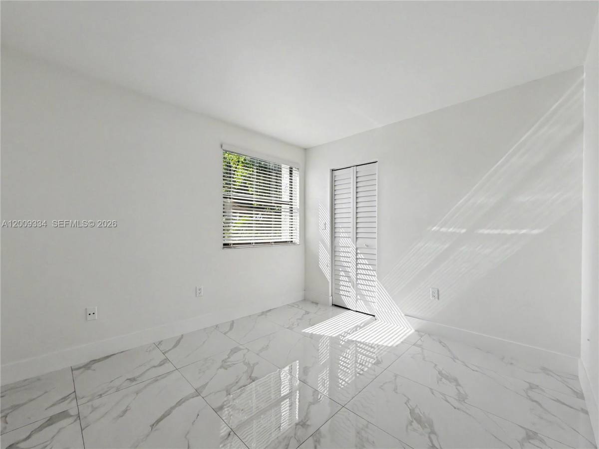 Condo for rent at 10010 NW 9th St Circle, Miami, FL 33172