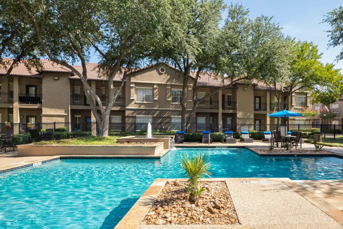 Apartment for rent at 101 Cimarron Trail #3038, Irving, TX 75063