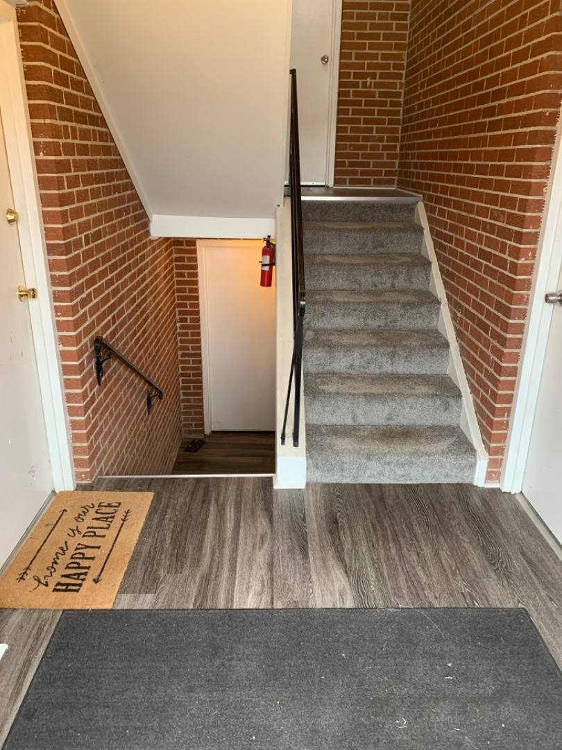 Apartment for rent at 2613 Chesterfield Court #2, Cincinnati, OH 45239
