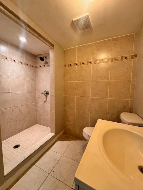 Townhouse for rent at 1726 E Belvedere Ave, Baltimore, MD 21239
