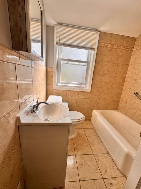 Townhouse for rent at 1726 E Belvedere Ave, Baltimore, MD 21239