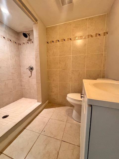 Townhouse for rent at 1726 E Belvedere Ave, Baltimore, MD 21239