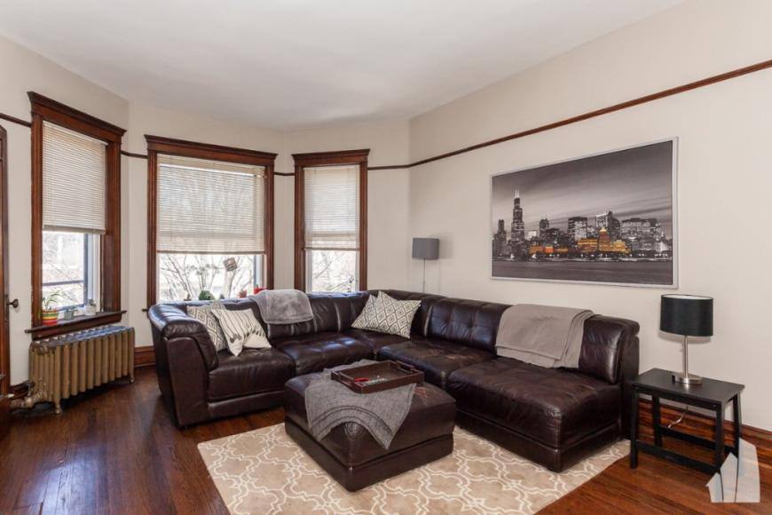 Apartment for rent at 1043 W Dakin #2, Chicago, IL 60613