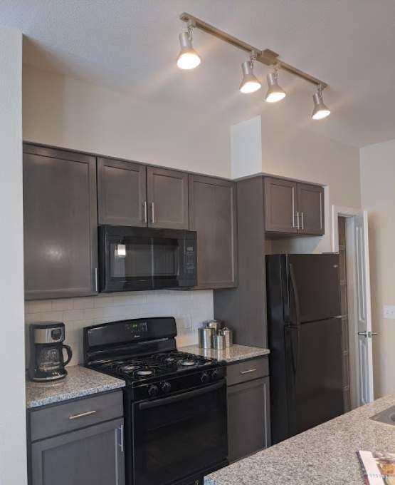 Apartment for rent at 13555 Cullen Blvd #2174, Houston, TX 77047
