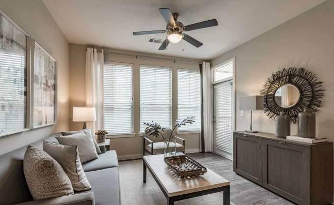 Apartment for rent at 13555 Cullen Blvd #2174, Houston, TX 77047