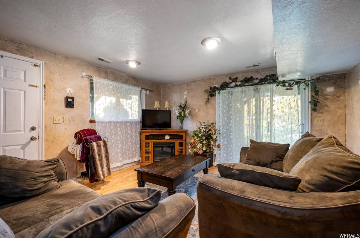Townhouse for rent at 4180 Liberty Ave, Ogden, UT 84403