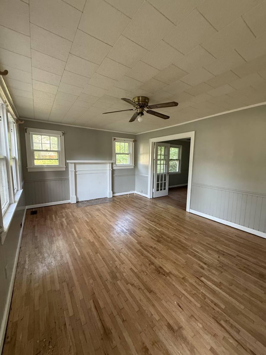 House for rent at 1409 W 5th Ave, Gastonia, NC 28052