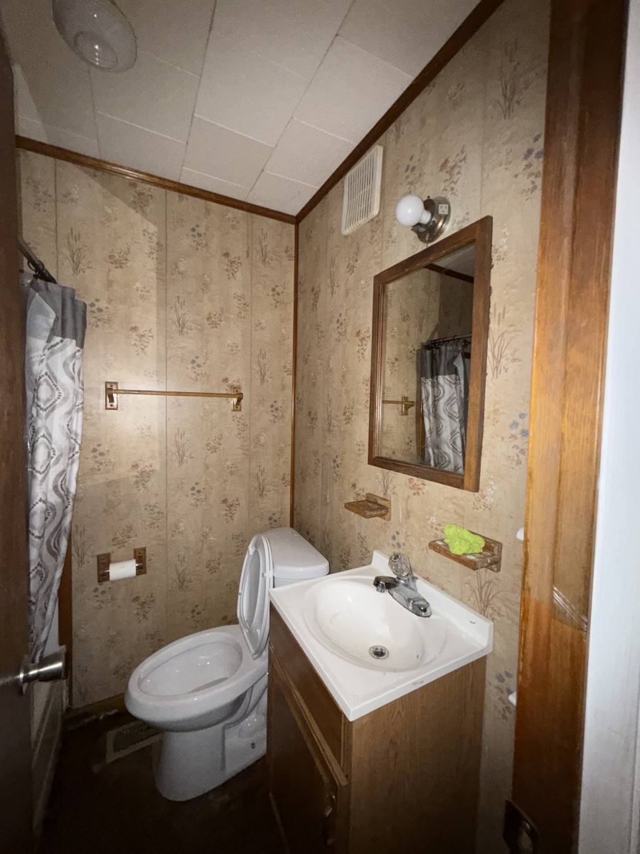 House for rent at 1409 W 5th Ave, Gastonia, NC 28052