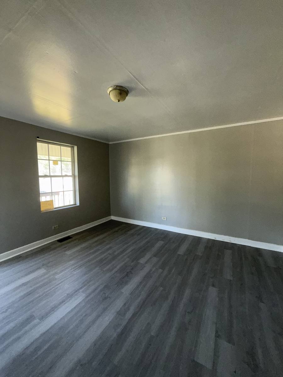 House for rent at 117 Ann St, Gastonia, NC 28054