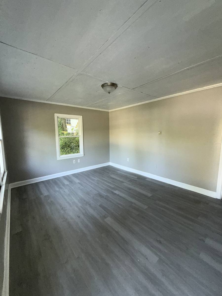 House for rent at 423 Cherry St, Gastonia, NC 28052