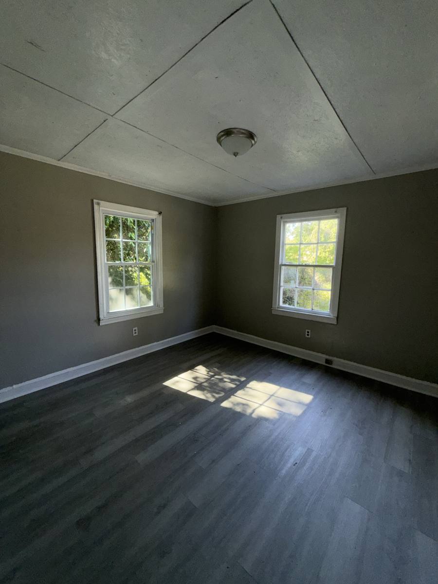 House for rent at 423 Cherry St, Gastonia, NC 28052