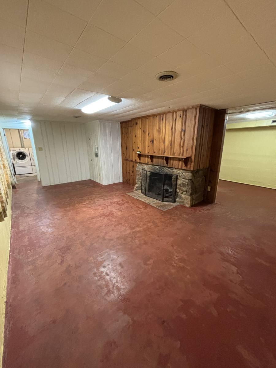 House for rent at 823 S Blakely St, Stillwater, OK 74074