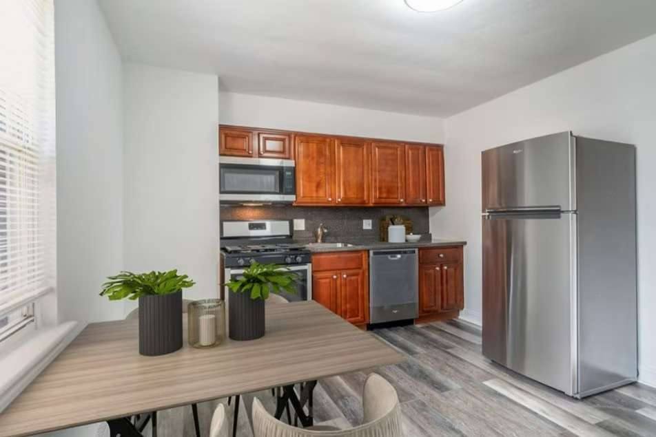 Apartment for rent at Tall Tree Village, 4410 Township Line Rd, Drexel Hill, PA 19026