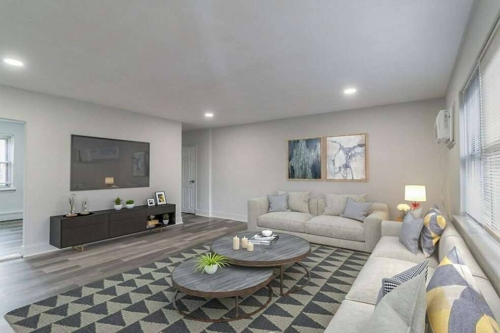 Apartment for rent at Tall Tree Village, 4410 Township Line Rd, Drexel Hill, PA 19026