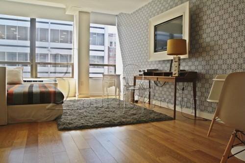 Apartment for rent at 95 Wall St #1202, New York, NY 10005