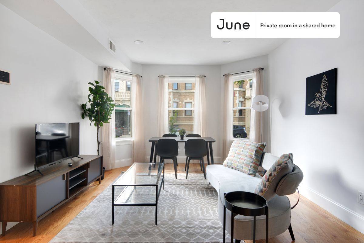 Apartment for rent at 186 Kelton St #C, Allston, MA 02134