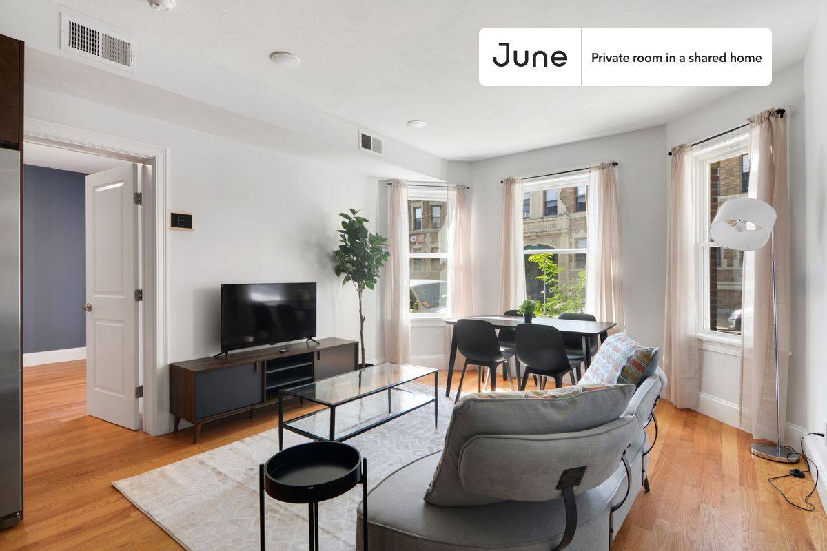 Apartment for rent at 186 Kelton St #C, Allston, MA 02134