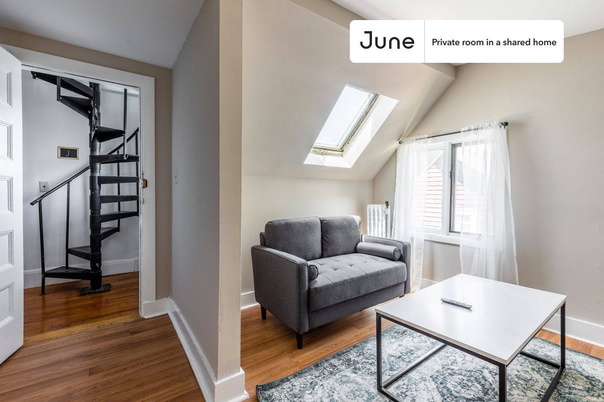 Apartment for rent at 47 Wallingford Rd E, Brighton, MA 02135