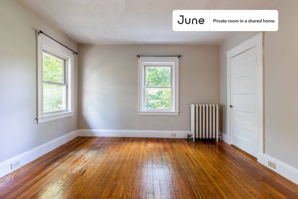 Apartment for rent at 47 Wallingford Rd E, Brighton, MA 02135